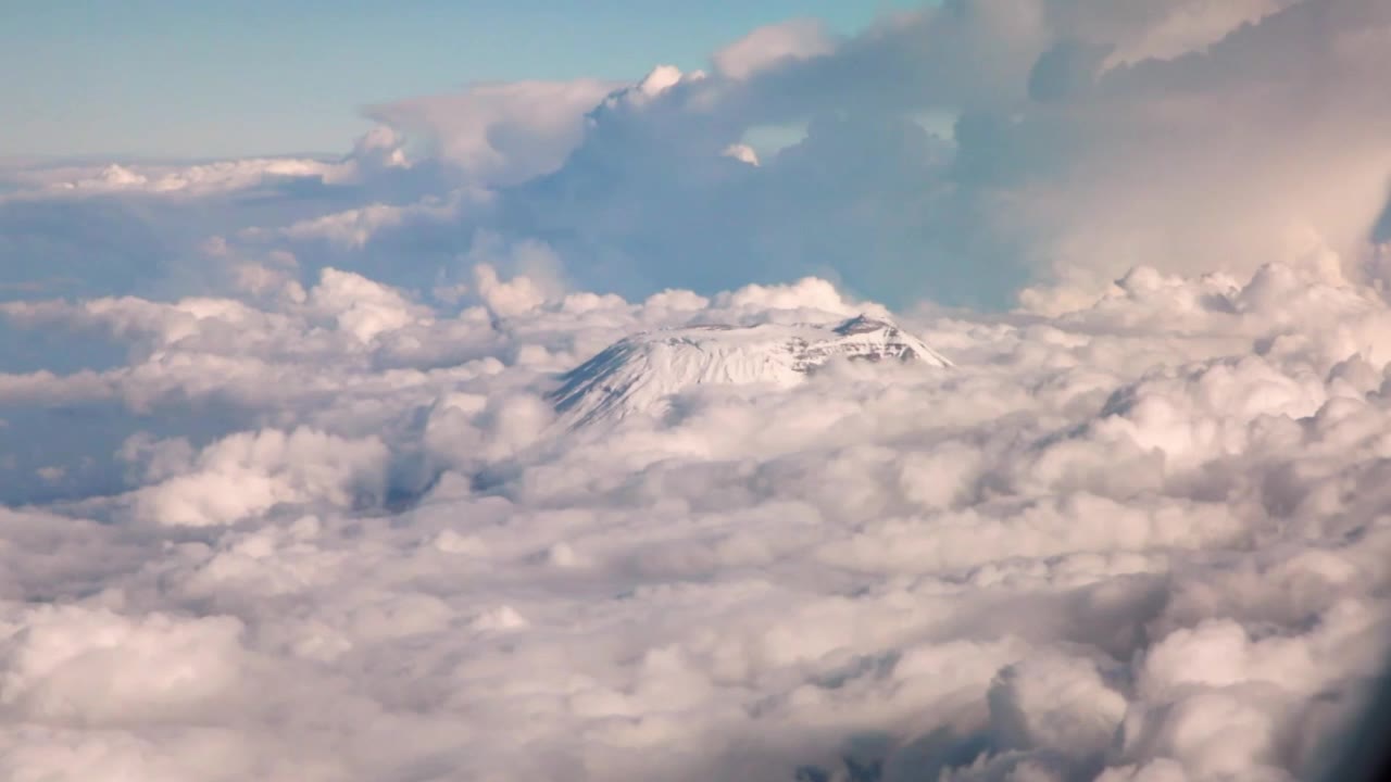Le Fondateur d'Abracada App à l'assaut du Kilimanjaro